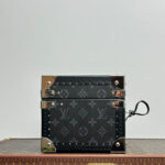Louis Vuitton Coffret Accessoires M44127 Black